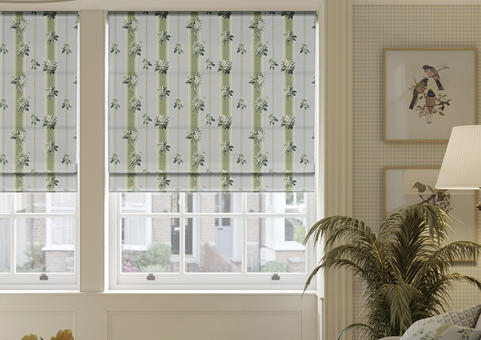 Upton, Apple Bee Smokes - Twist&Fit Roman Blind - Image 3